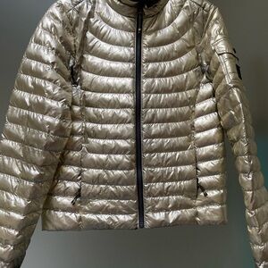 Women's LOLË Gold Metallic Puffer Jacket